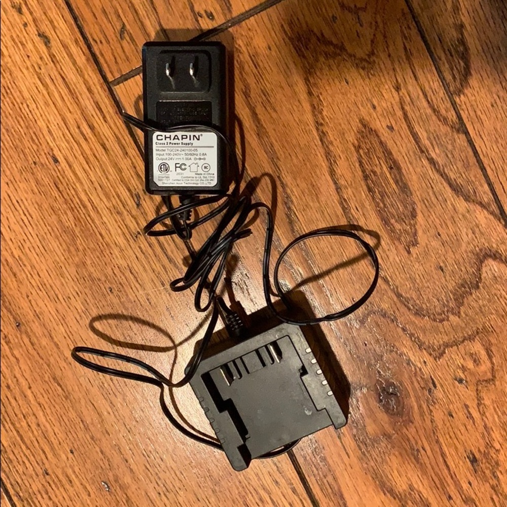 3/$15 CHAPIN 24-Volt Lithium-Ion Charger Only NWOT